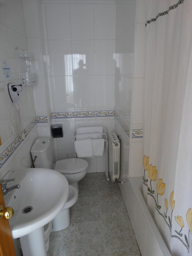 Hotel Los Juncos Noja Εξωτερικό φωτογραφία